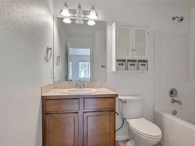 586 Beaver Blvd #A — Photo 18