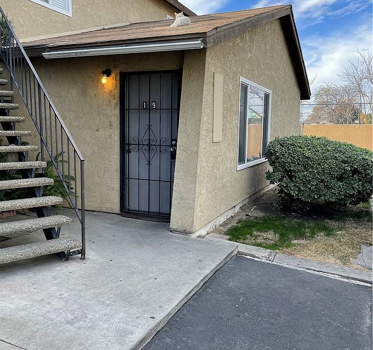 1st image of 17425-19 Arrow Blvd
