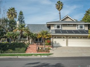 900 Almond Pl, Newport Beach, CA 92660