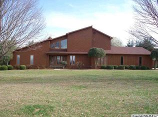 2713 Old Moulton Rd, Decatur, AL 35603