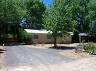 946 Alameda Rd NW, Albuquerque, NM 87114