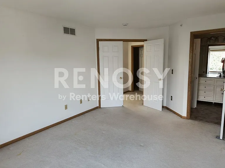 787 Fairfield Cir — Photo 12