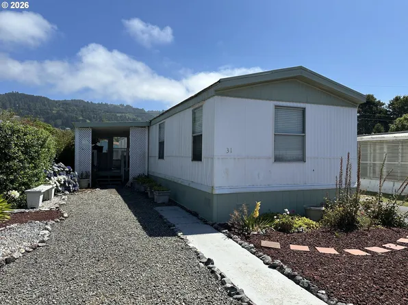 15505 Oceanview Dr Space 31, Brookings, OR 97415