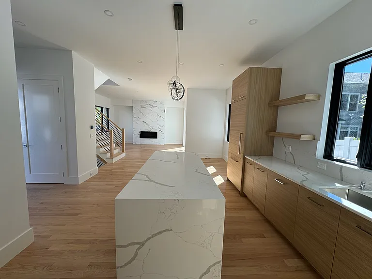 167 Winchester St #D — Photo 11