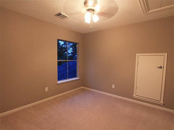 4th image of 19407 Morrisfield Ct