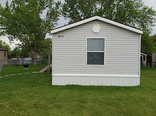 2819 E Irwin St, Pierre, SD 57501