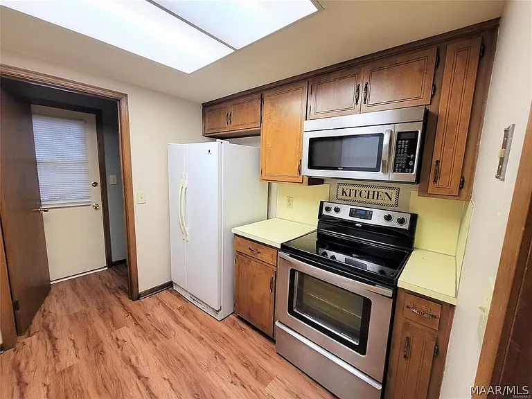 4046 Camellia Dr — Photo 15