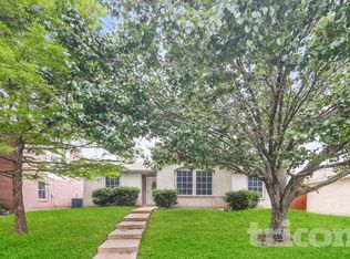2949 Monticello Ln, Lancaster, TX 75134