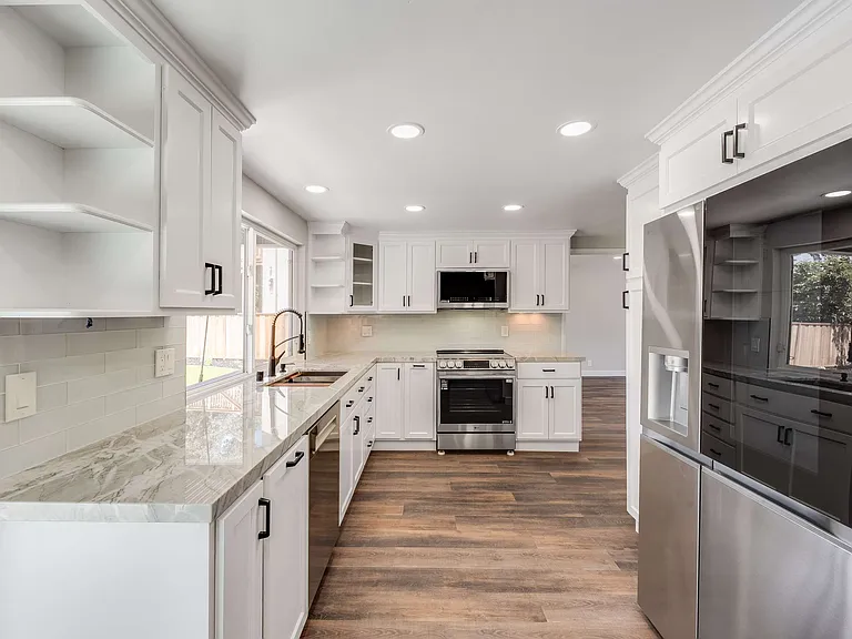 3147 Shriver Dr — Photo 9