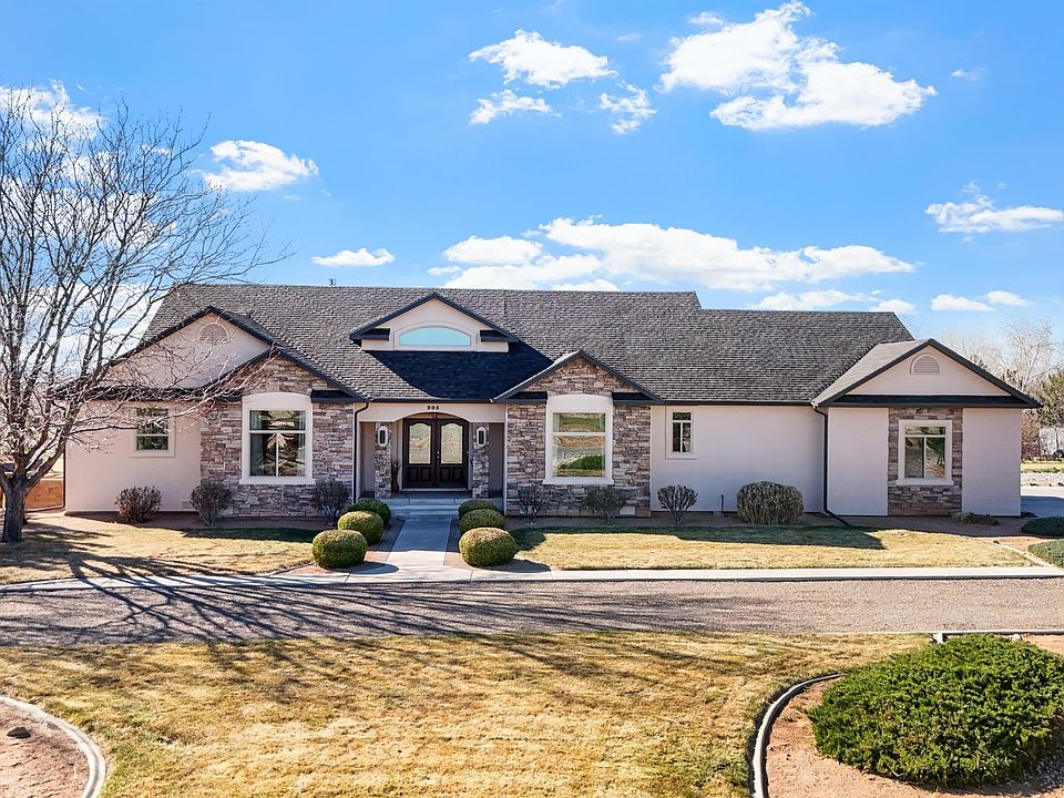 1st image of 995 Priscillas Way