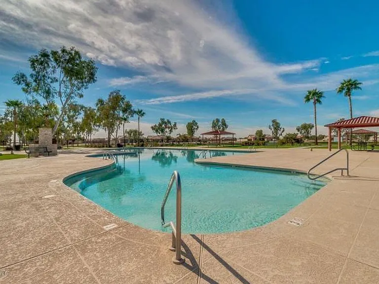 11700 E Cliffrose Ln — Photo 22