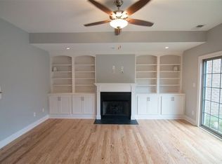 3304 Beaumont Center Cir, Lexington, KY 40513