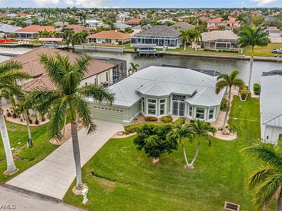 3rd image of 5220 SW 20th Ave