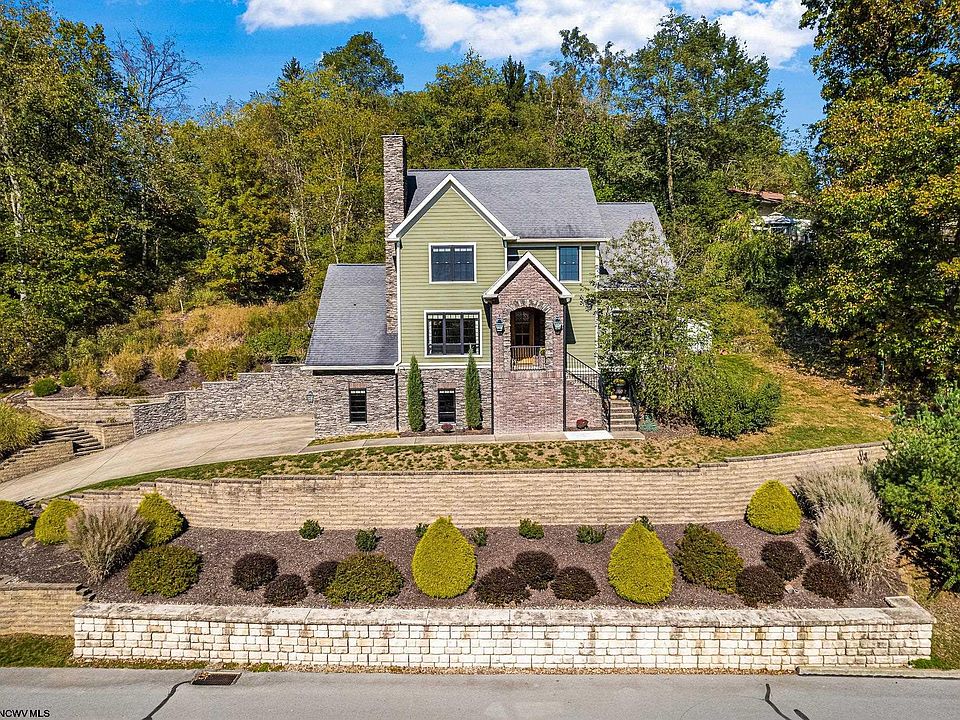1st image of 731 Courtney Ave