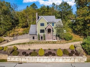 731 Courtney Ave, Morgantown, WV 26501