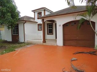 13770 SW 181st Ter, Miami, FL 33177