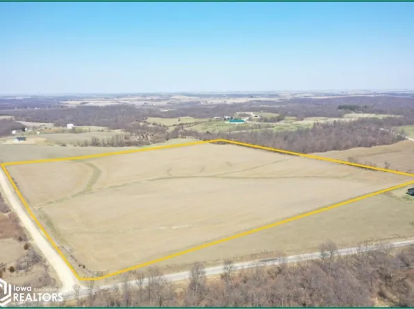 Old School Rd, Ely, IA 52227