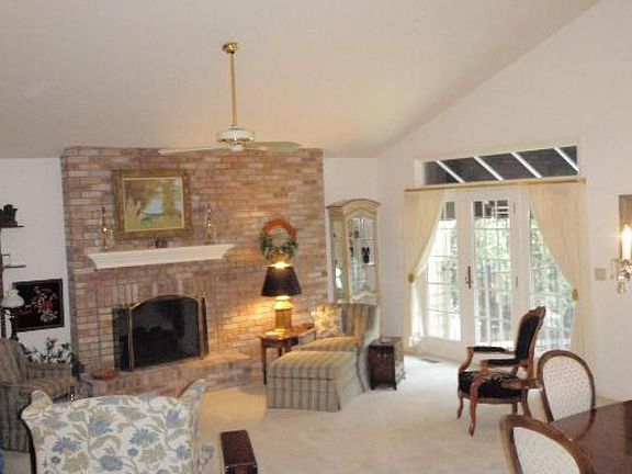 5th image of 710 Manor Hill Pl #710