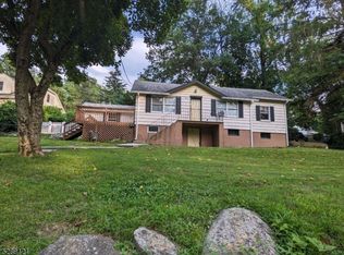 60 Park Rd, Sparta, NJ 07871