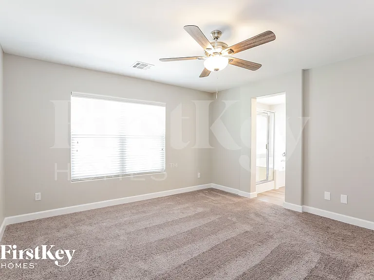 8794 Timberleaf Ct — Photo 8