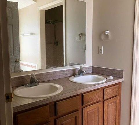 4th image of 1307 Copper Creek Dr