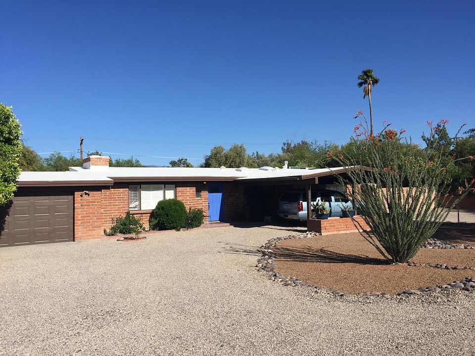2nd image of 2482 N Indian Ruins Rd