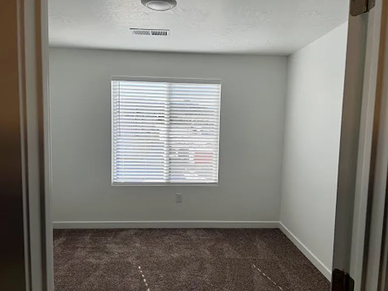 2943 W Ezra Dr — Photo 9