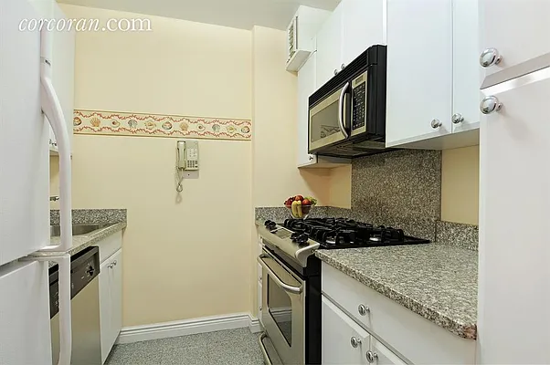 Sold by Corcoran | media 2