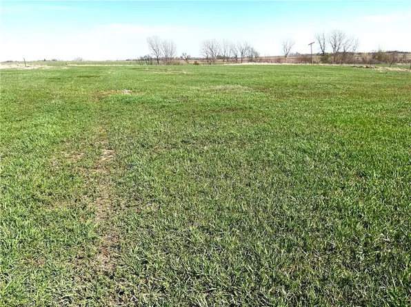 0 Decatur Rd, Effingham, KS 66023