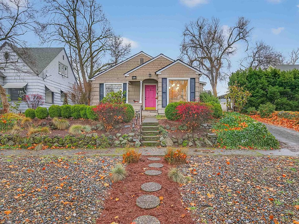 1st image of 1209 3rd St