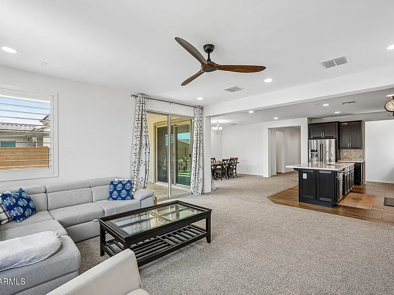 9019 W Denton Ln — Photo 17