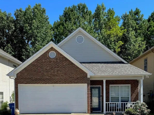 268 Warwick Ln, Alabaster, AL 35007