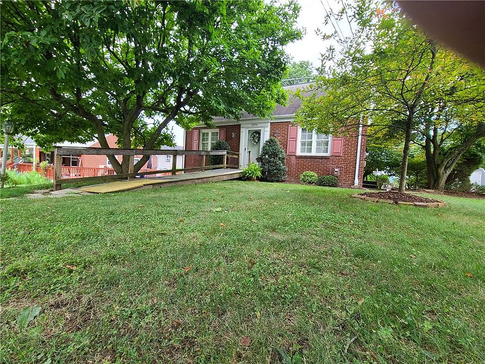 1st image of 3256 Thornwood Dr