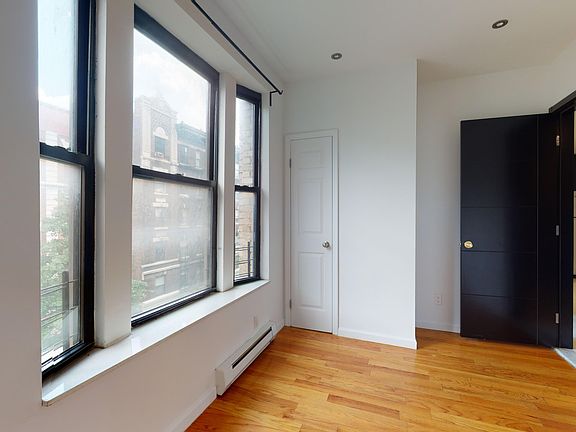 5th image of 204 W 108th St APT 45