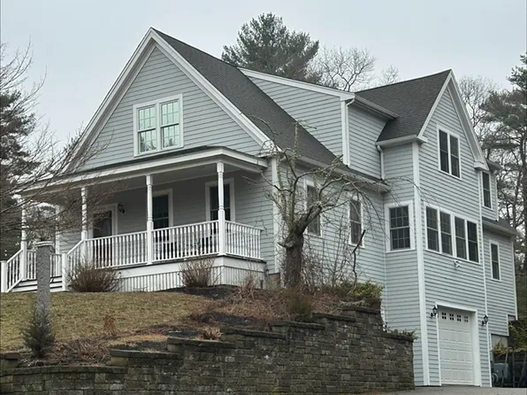 14 Ferry St, Marshfield, MA 02050