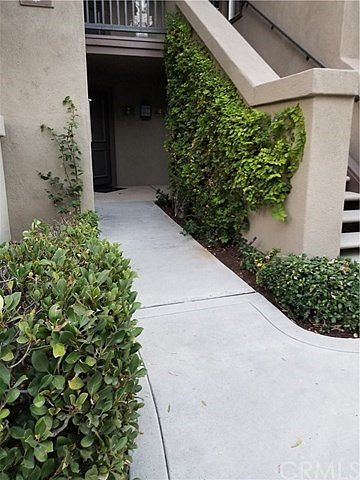 1st image of 2800 Keller Dr APT 4