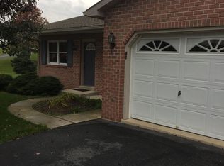 42 W Market St, Myerstown, PA 17067