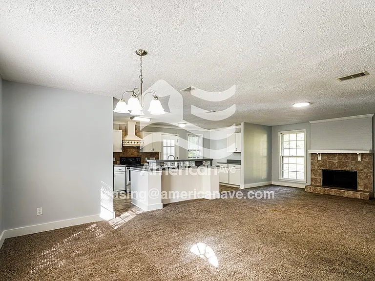 11348_005_dining_room_6.jpg