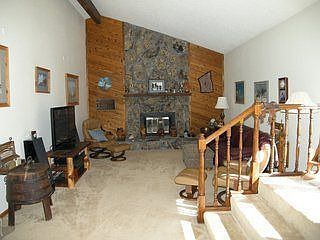 2nd image of 12 Benjamin St