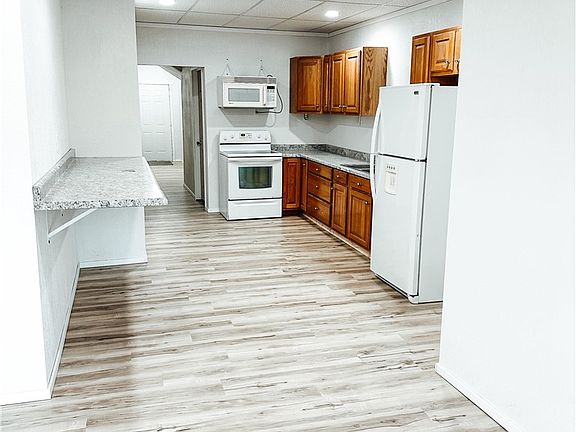 3rd image of 220 Main Street #1