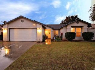 7221 N Thorne Ave, Fresno, CA 93650