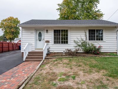 2246 Ottawa Rd, Waukegan, IL, 60087