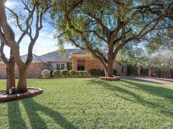 14105 Rocksprings Ct, Dallas, TX 75254