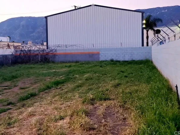 24218 E 5th St, San Bernardino, CA 92410