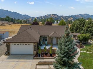 28141 Braeburn Pl, Tehachapi, CA 93561