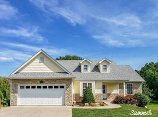 5945 E Mount Zion Church Rd, Hallsville, MO 65255