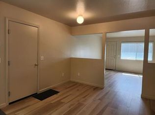 9944 Martin Rd, Windsor, CA 95492