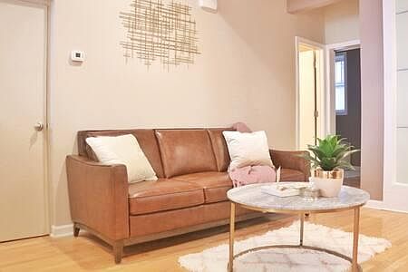 5th image of 308 S Quince St #1