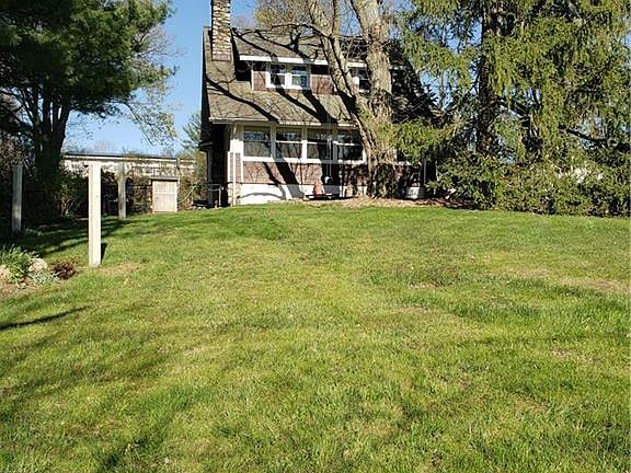 3rd image of 3536 Gomer St