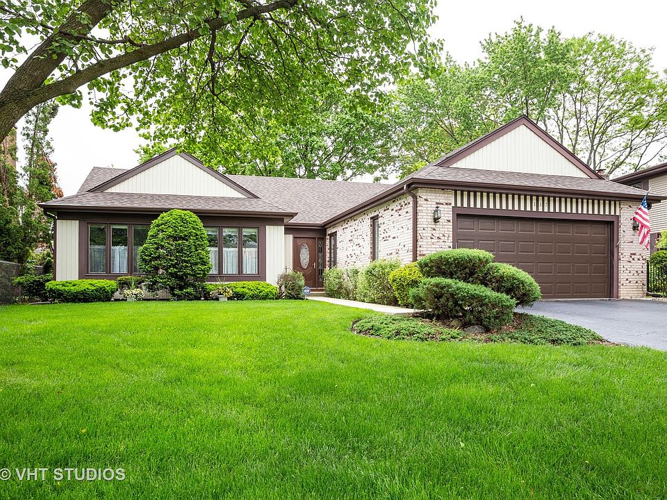 1st image of 117 Branchwood Dr